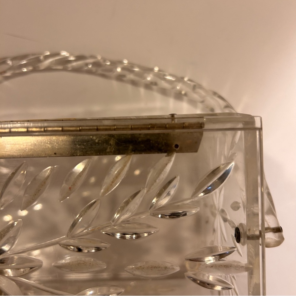 Vintage Clear Carved Lucite Box Purse - Picture 8 of 12